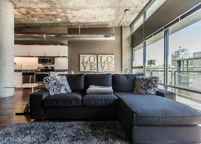 Penthouse Queen Studio