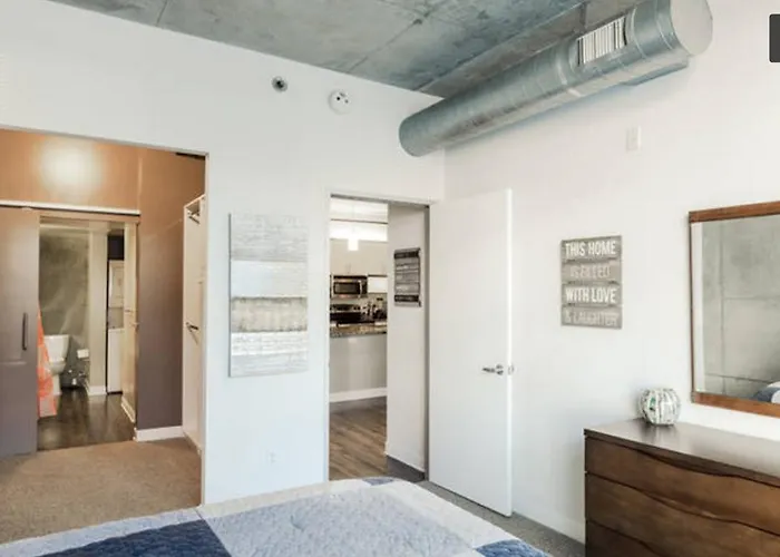 Luxury One-Bedroom Loft